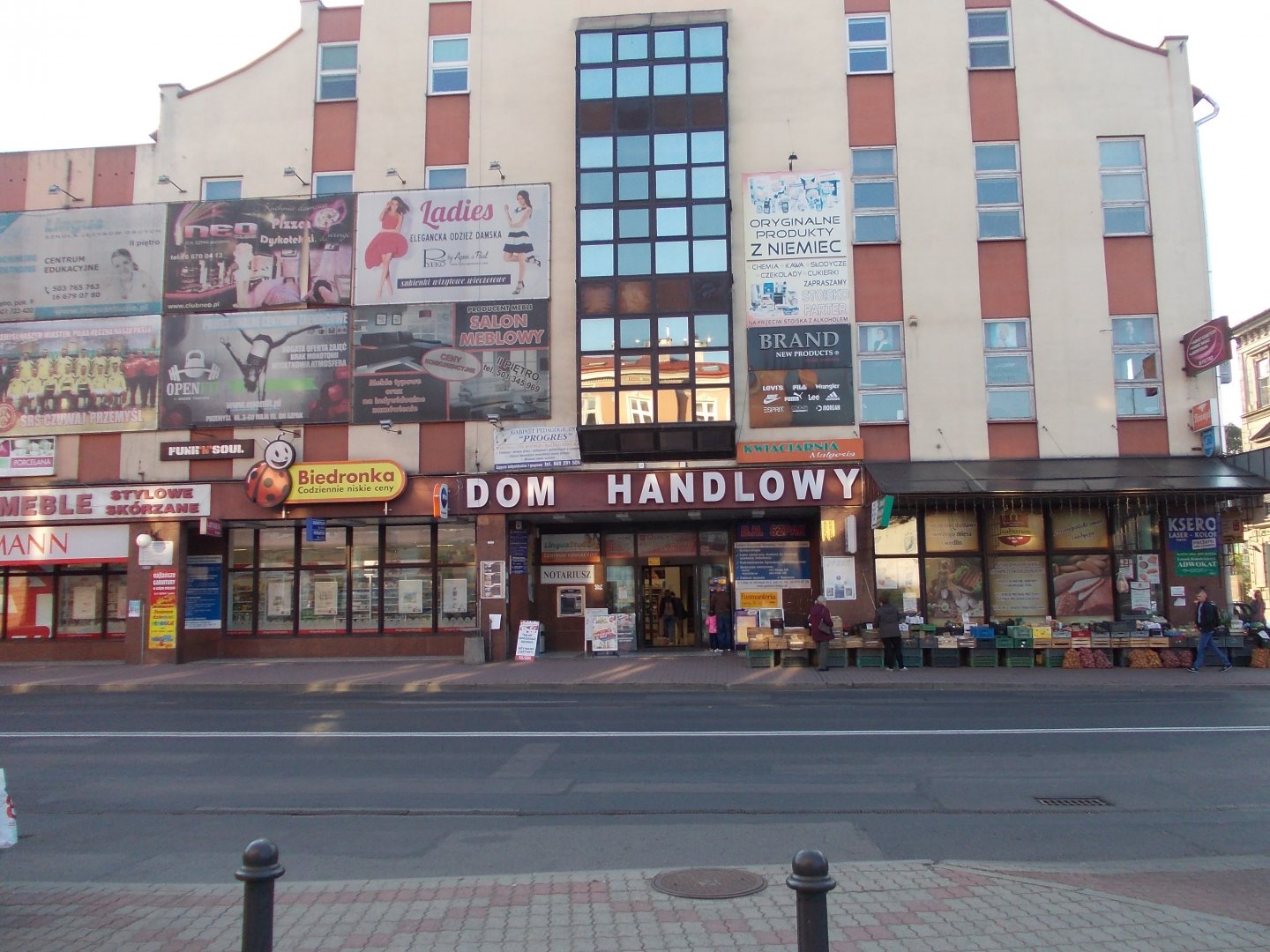 dom handlowy szpak